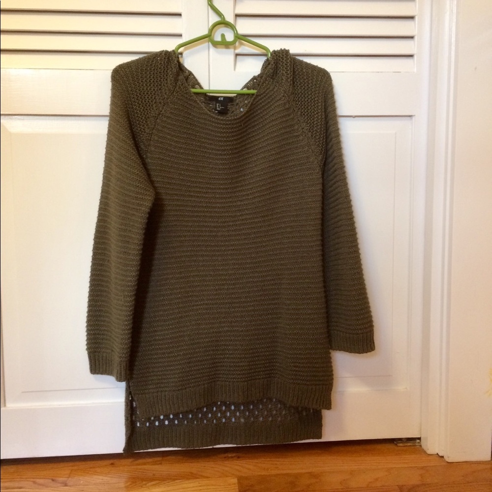 Oversized sweater, size small